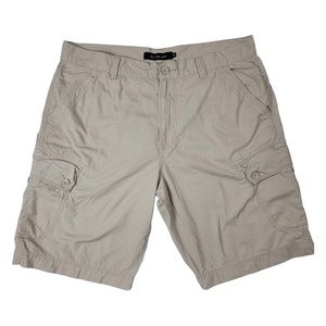 CALVIN KLEIN Men's Classic Cargo Shorts Size 38